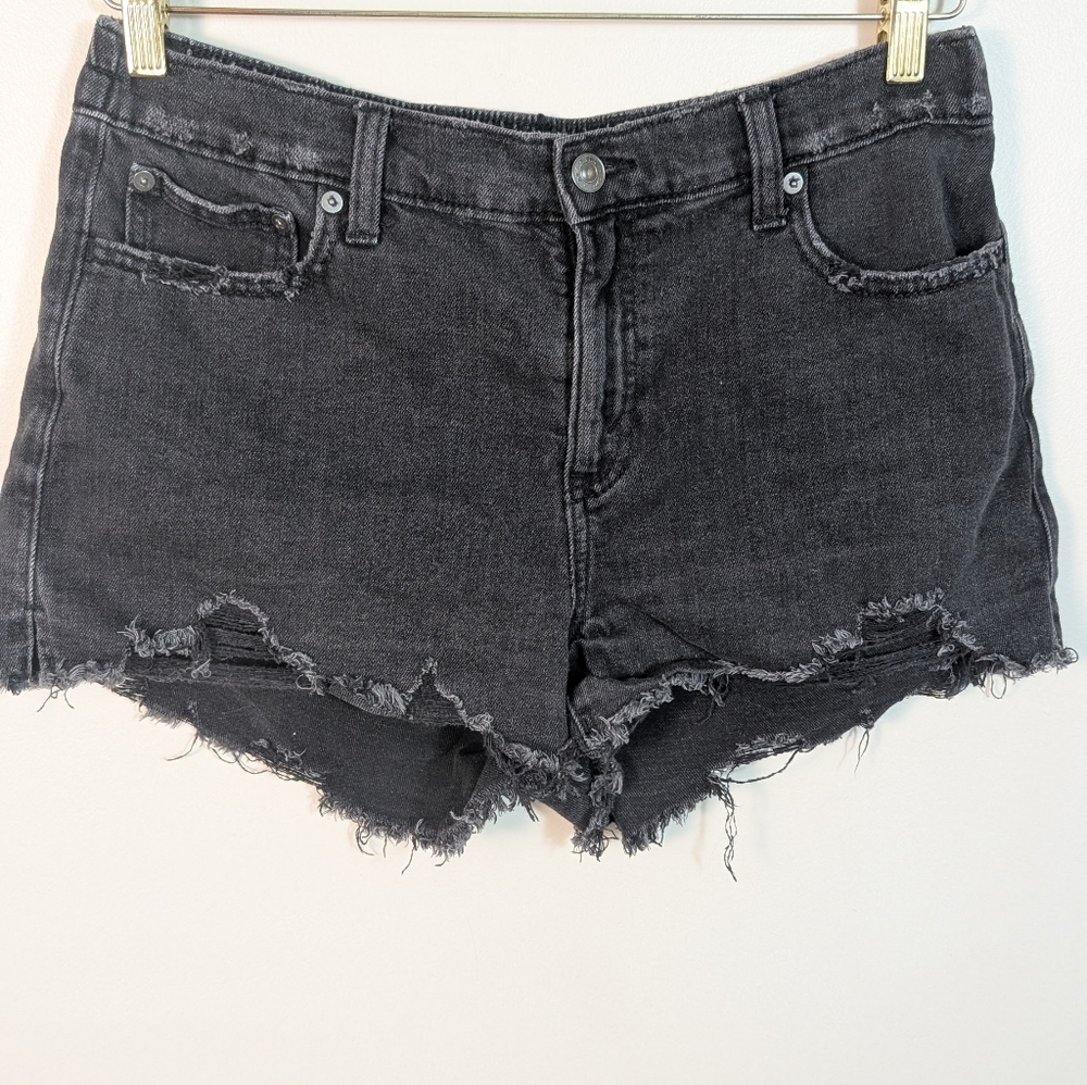Aerie Black Relaxed Fit Cotton Stressed Denim Short - Picture 7 of 9